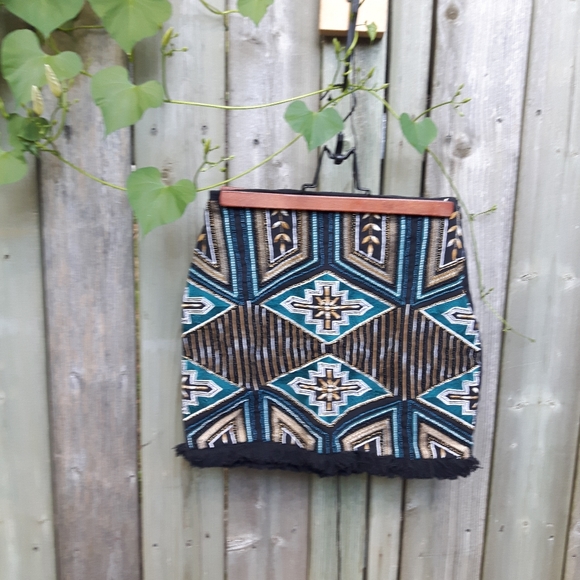 Size 4 H&M beaded fringed mini skirt - Picture 3 of 12